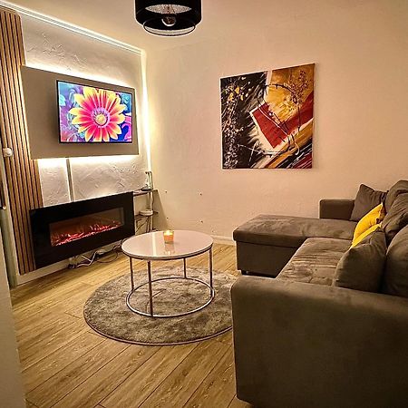 Charmant Appartement Pres De Paris - L'Inaya Maisons-Alfort Kültér fotó